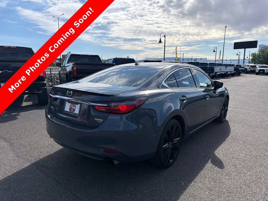 Used 2021 MAZDA MAZDA6 Carbon Edition FWD image 2