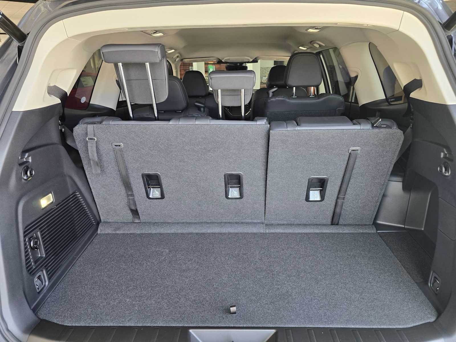 New 2026 Subaru Ascent Premium AWD/4WD image 15