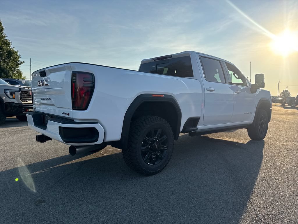 New 2026 GMC Sierra 2500 AT4 w/ AT4 Premium Plus Package AWD/4WD image 6