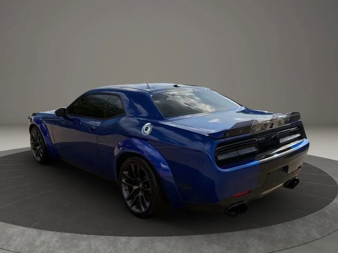 Used 2021 Dodge Challenger GT RWD image 10