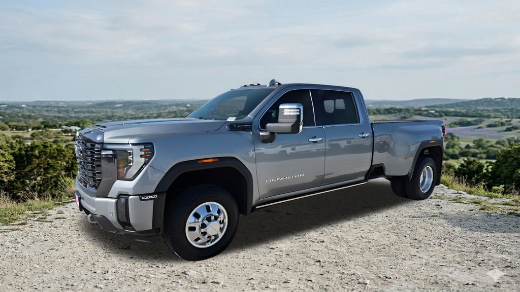 Used 2024 GMC Sierra 3500 Denali Ultimate image 3