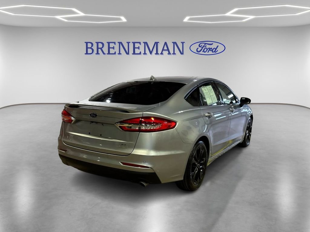 Used 2020 Ford Fusion SE w/ Equipment Group 151A image 5