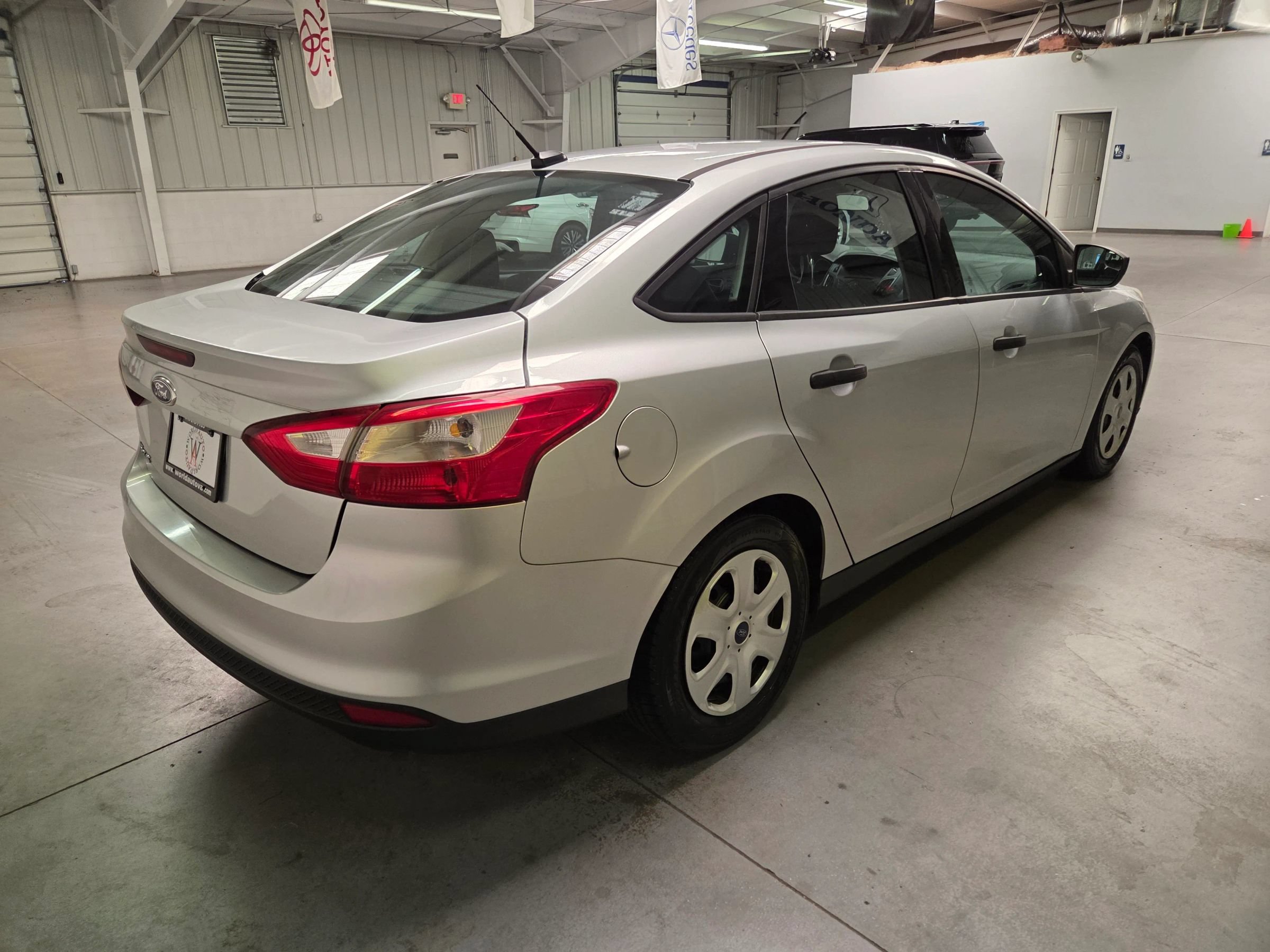 Used 2014 Ford Focus S FWD image 8