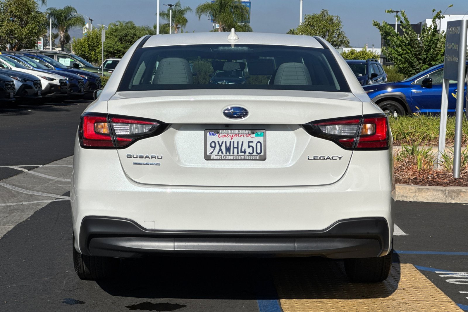 Certified 2025 Subaru Legacy Premium AWD/4WD image 5