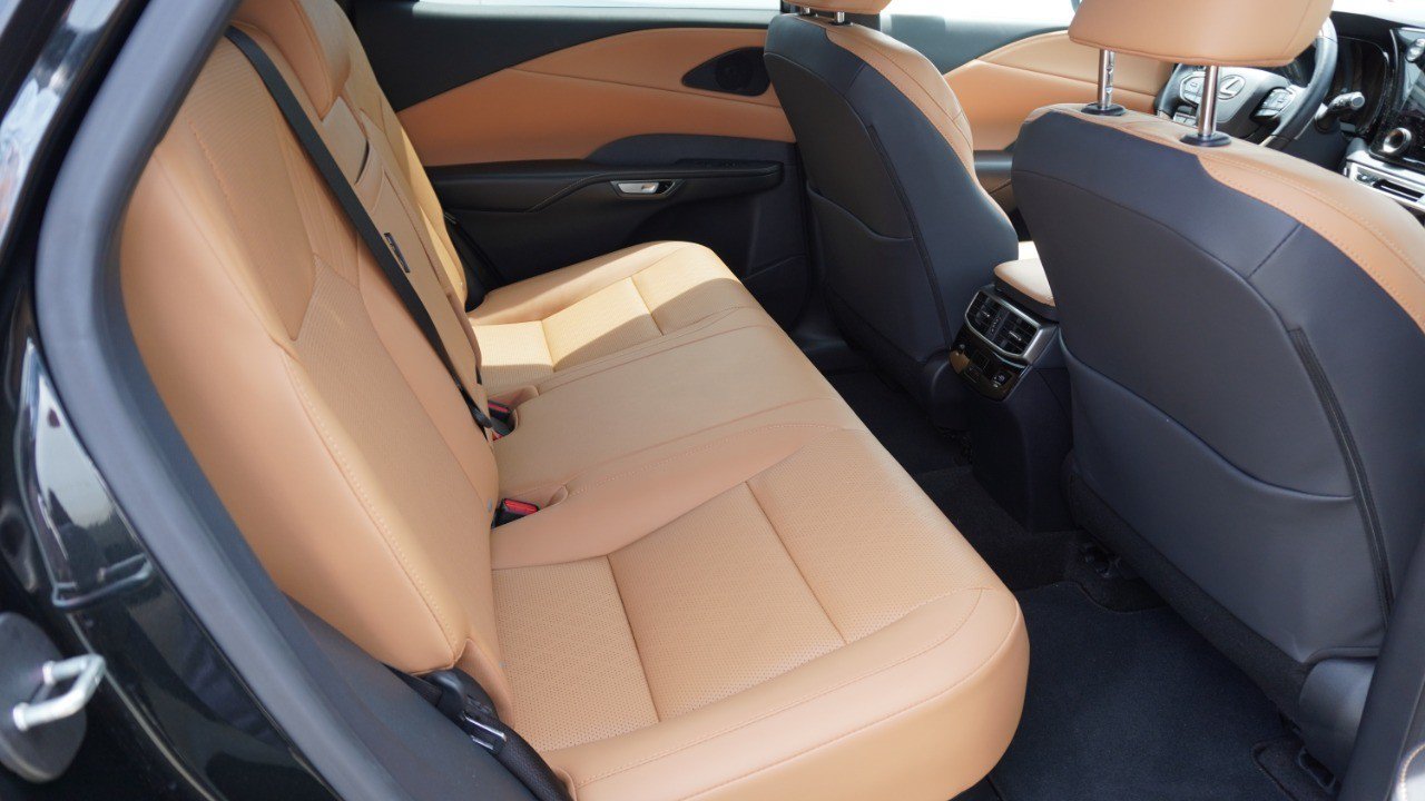 Certified 2025 Lexus RX 350 Premium Plus FWD image 10