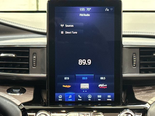 Used 2024 Ford Explorer Platinum w/ Technology Package image 21