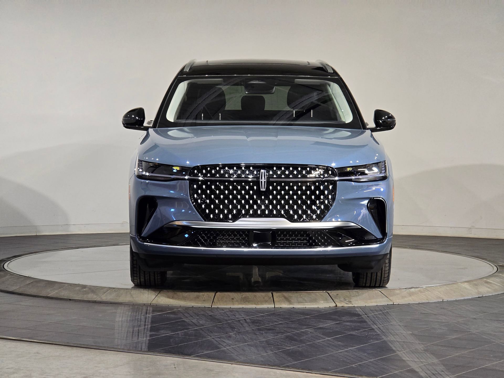New 2026 Lincoln Nautilus Reserve AWD/4WD image 3