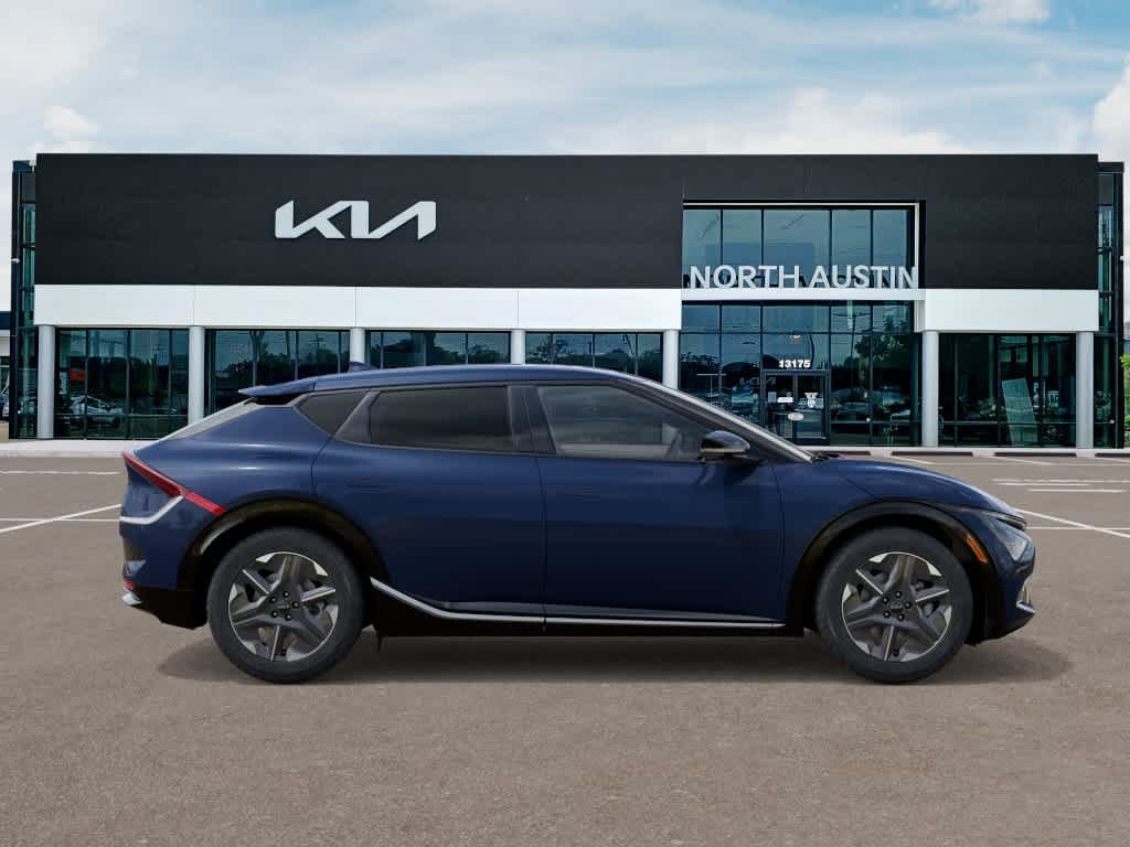 New 2026 Kia EV6 Light RWD image 7