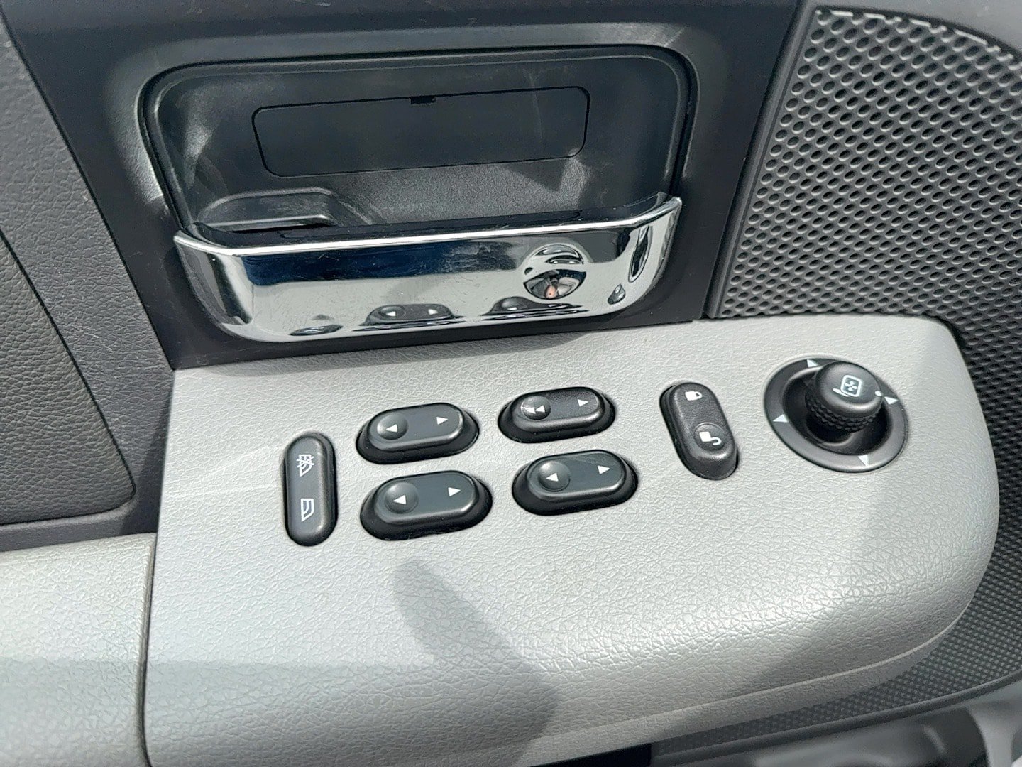 Used 2004 Ford F150 XLT AWD/4WD image 18