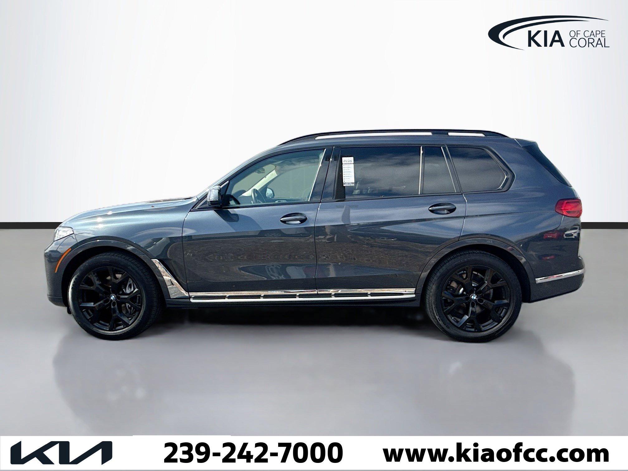 Used 2022 BMW X7 xDrive40i image 2