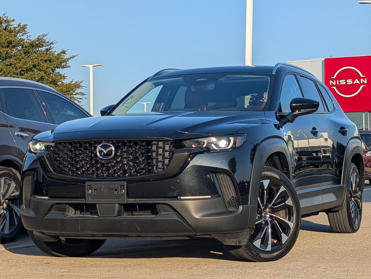 Used 2025 MAZDA CX-50 2.5 Hybrid w/ Premium Plus Pkg AWD/4WD image 2