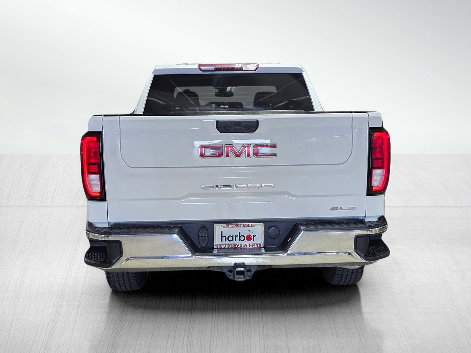 Used 2024 GMC Sierra 1500 SLE RWD image 6