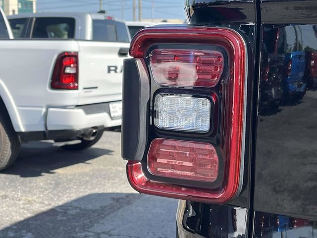 Used 2021 Jeep Gladiator Rubicon image 10