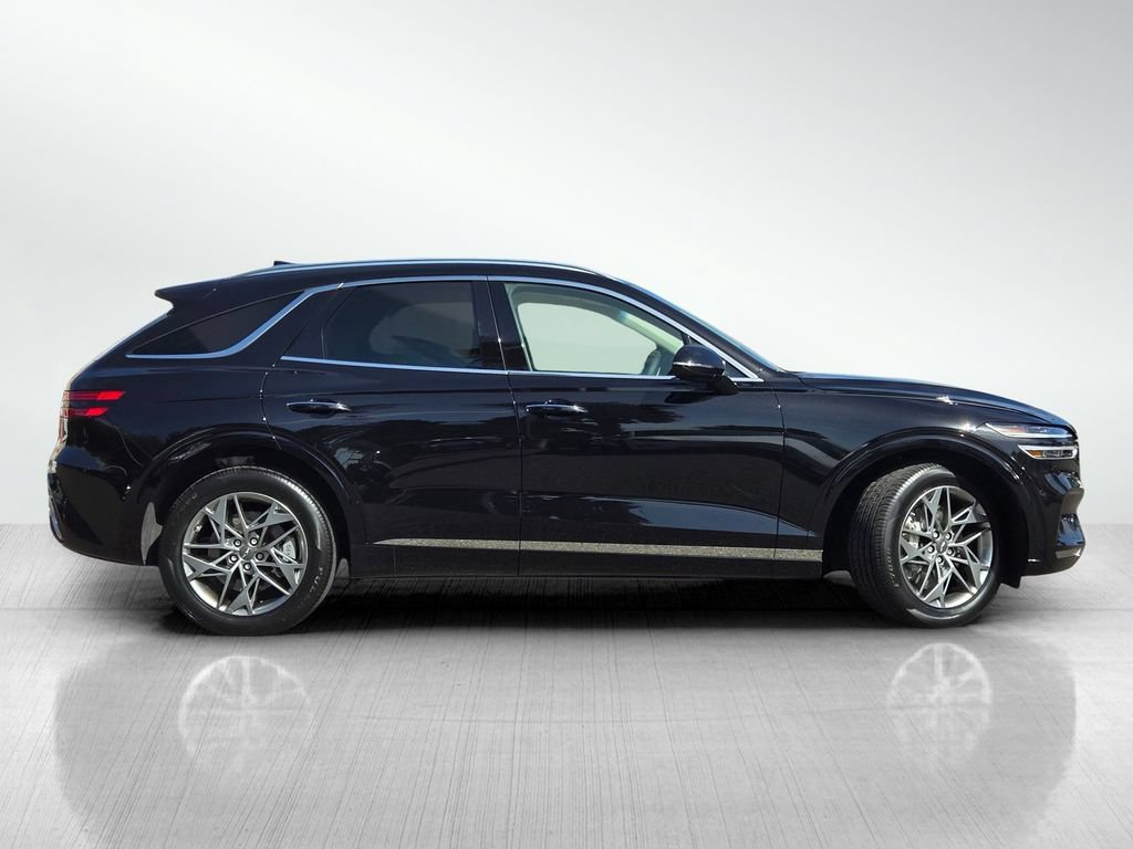Used 2024 Genesis GV70 2.5T w/ Select Package AWD/4WD image 4