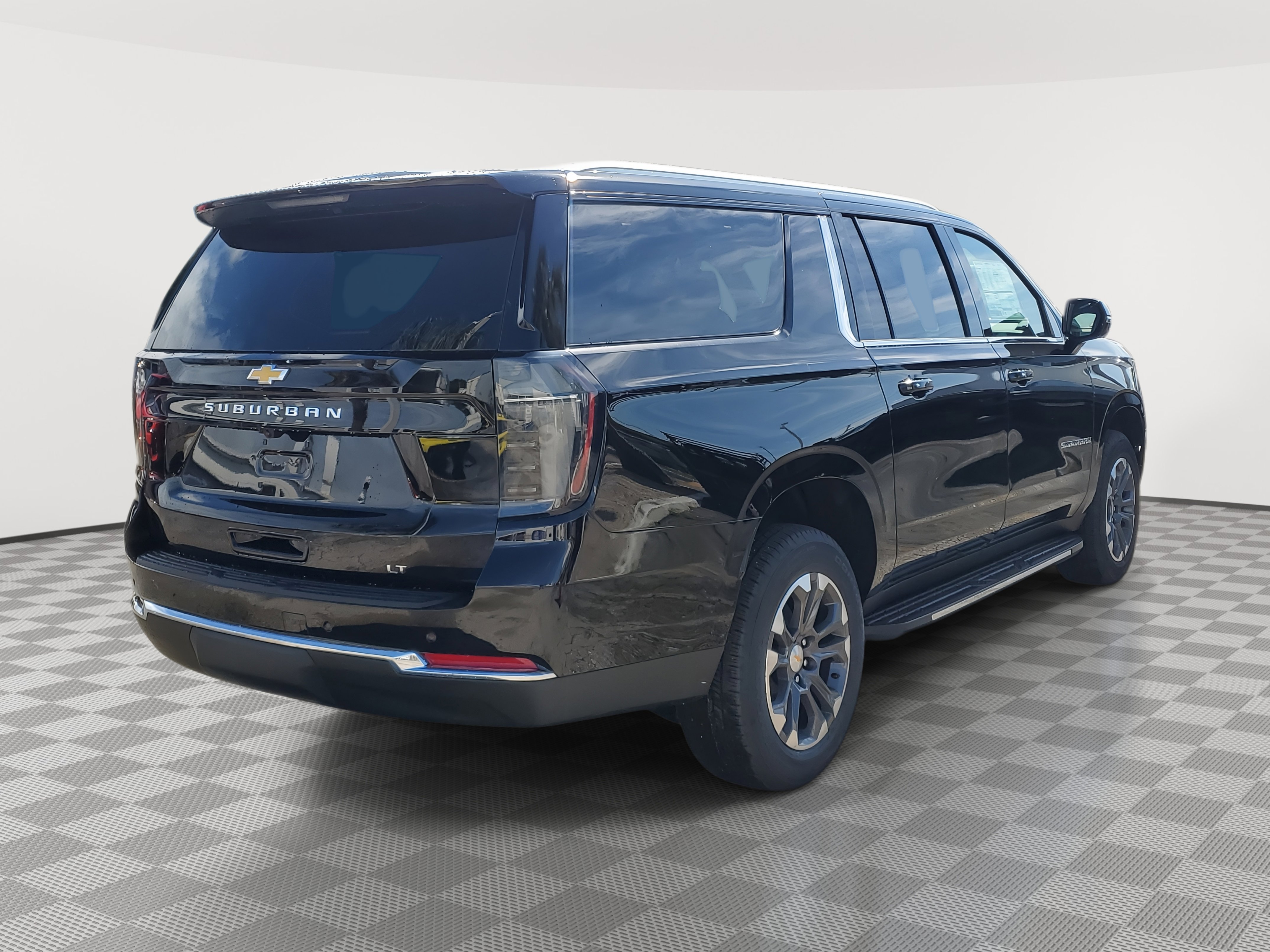 New 2026 Chevrolet Suburban LT w/ Comfort Package image 3