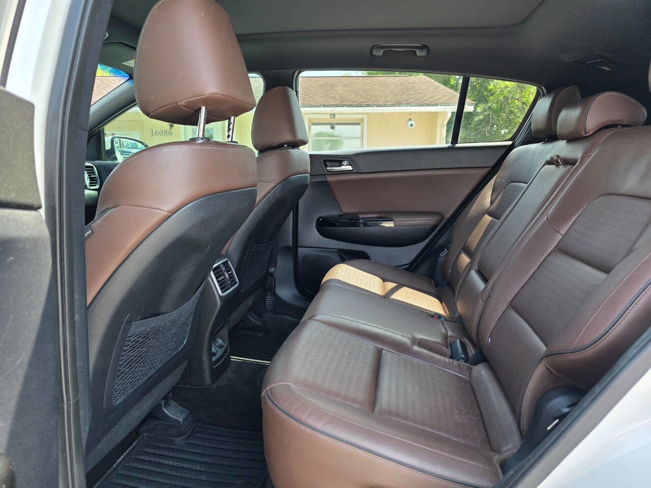 Used 2017 Kia Sportage SX image 10