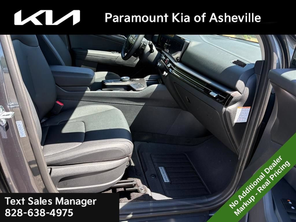 New 2026 Kia Sportage EX AWD/4WD image 19