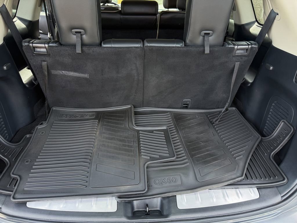 Used 2019 INFINITI QX60 Luxe w/ Essential Package image 48