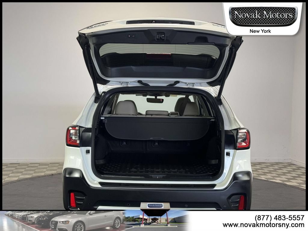 Used 2022 Subaru Outback Limited AWD/4WD image 8