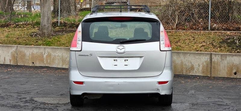Used 2009 MAZDA MAZDA5 Sport w/ Popular Equipment Pkg image 4