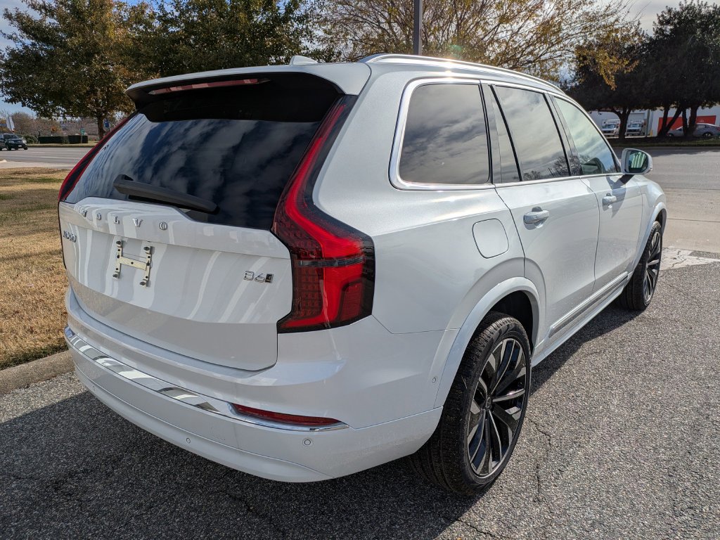New 2026 Volvo XC90 B6 Ultra w/ Protection Package AWD/4WD image 4