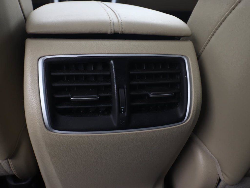 Used 2020 Acura TLX w/ Technology Package FWD image 13