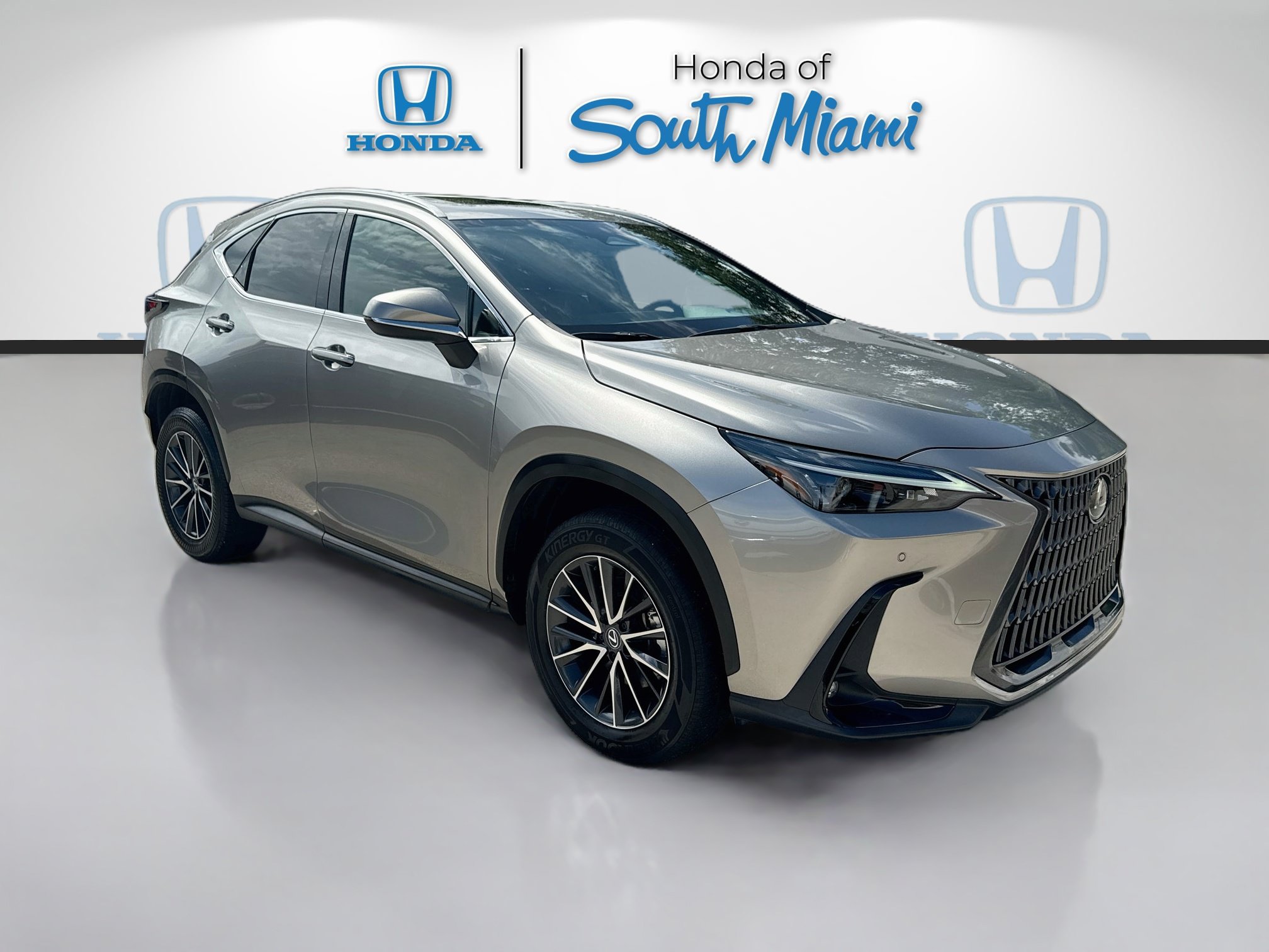 Used 2024 Lexus NX 250 FWD w/ Cold Area Package image 1