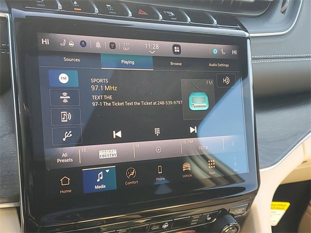 New 2025 Jeep Grand Cherokee Limited w/ Trailer Tow Package image 26