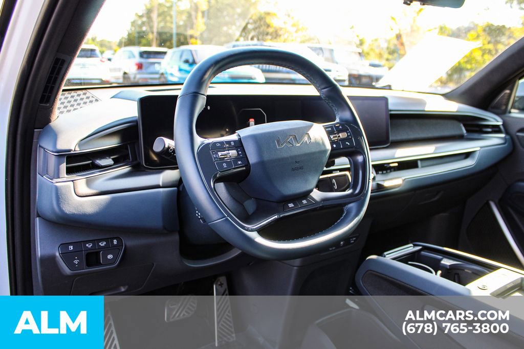 Used 2024 Kia EV9 GT-Line image 32