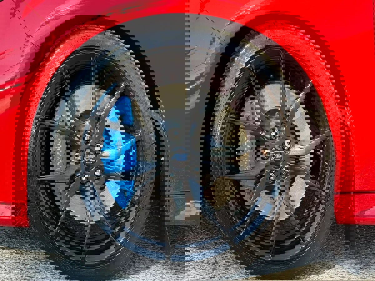 Used 2018 Ford Focus RS AWD/4WD image 27