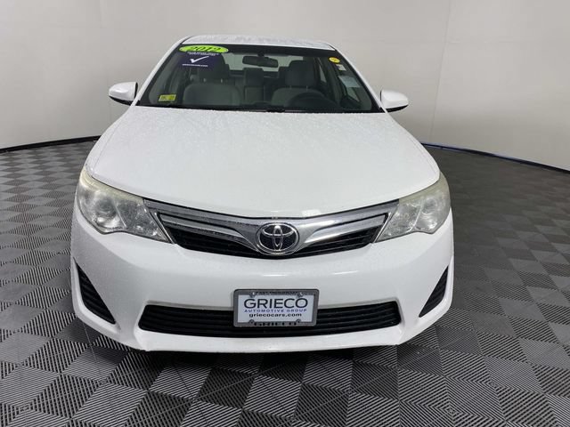 Used 2012 Toyota Camry LE FWD image 3