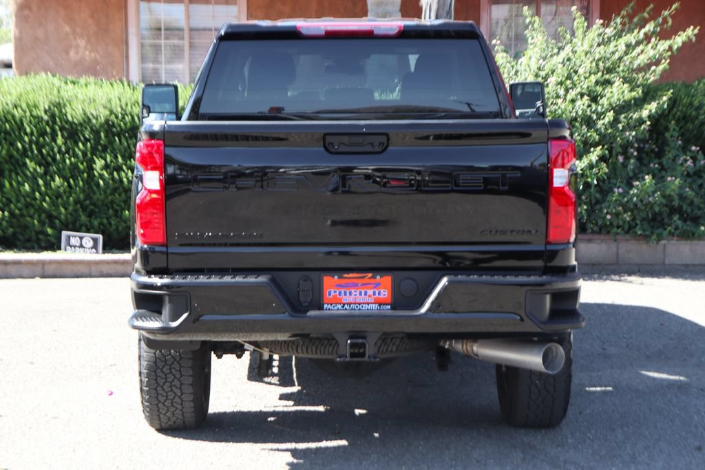 Used 2025 Chevrolet Silverado 2500 Custom w/ Custom Value Package AWD/4WD image 7