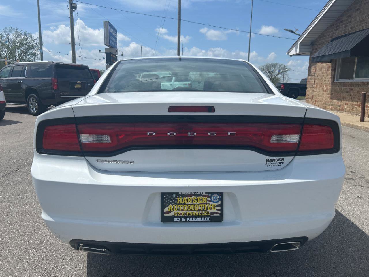 Used 2014 Dodge Charger SE image 6