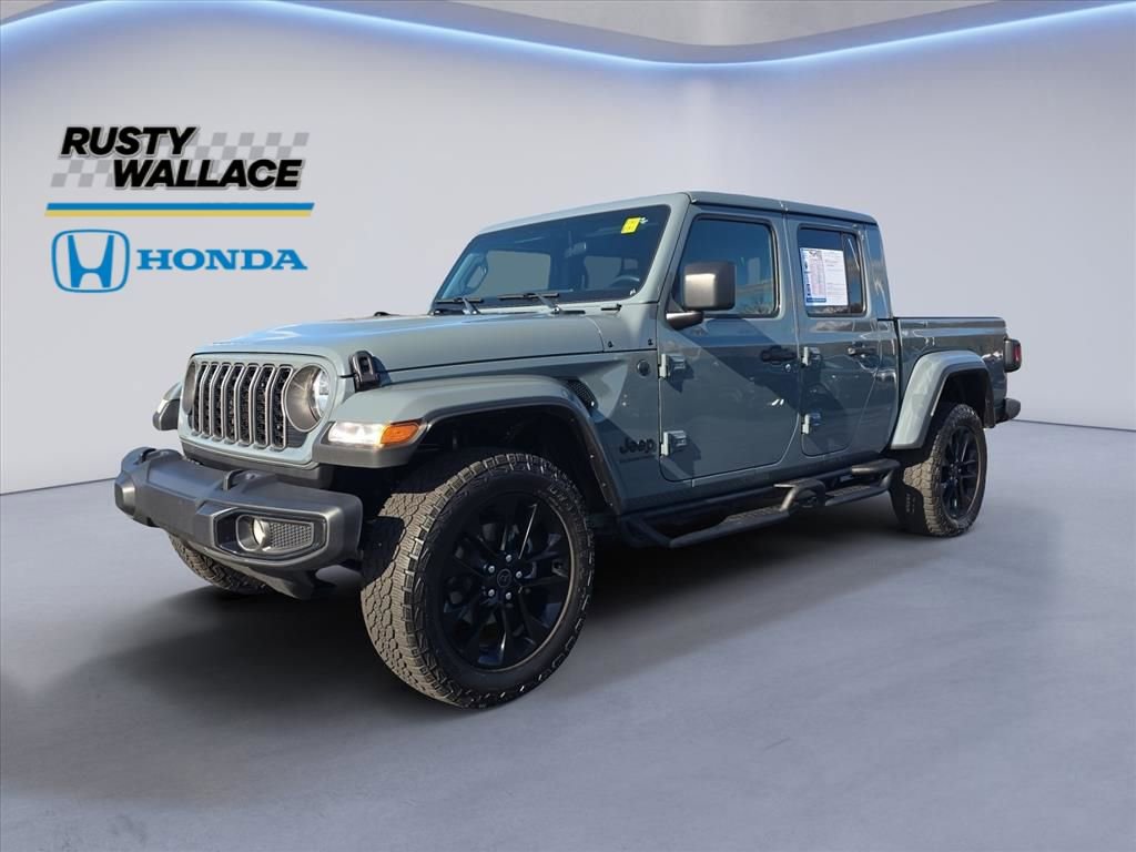Used 2025 Jeep Gladiator Sport