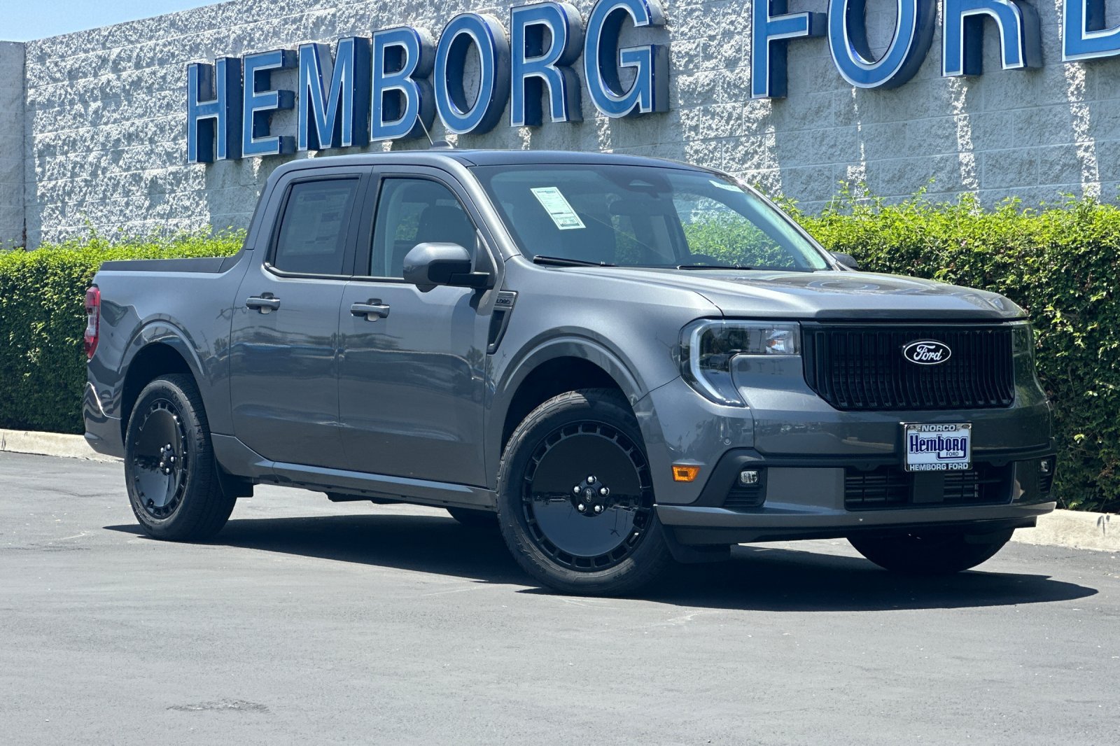 New 2025 Ford Maverick Lobo AWD/4WD image 2