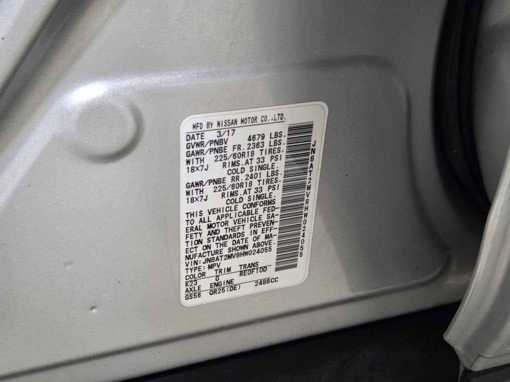 Used 2017 Nissan Rogue SL image 27