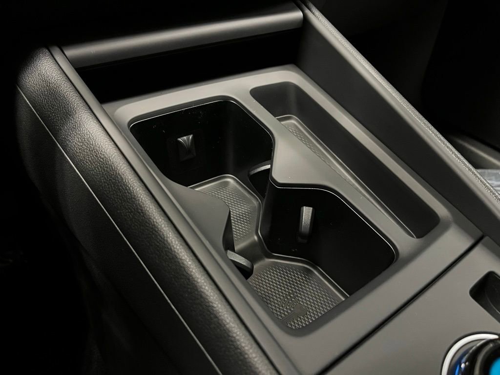 New 2026 Volkswagen Tiguan S FWD image 11