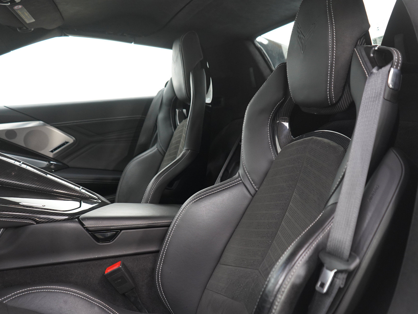 Used 2024 Chevrolet Corvette E-Ray AWD/4WD image 30