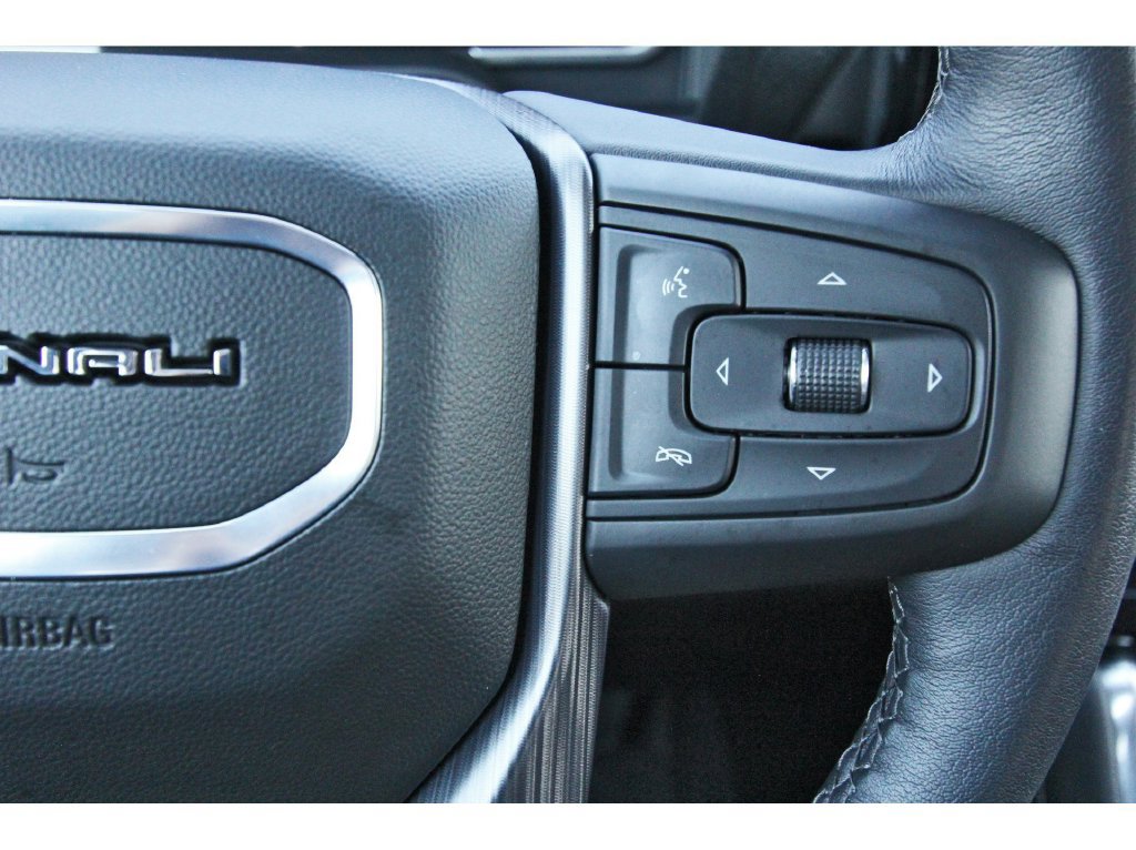 Used 2025 GMC Sierra 2500 Denali Ultimate AWD/4WD image 21