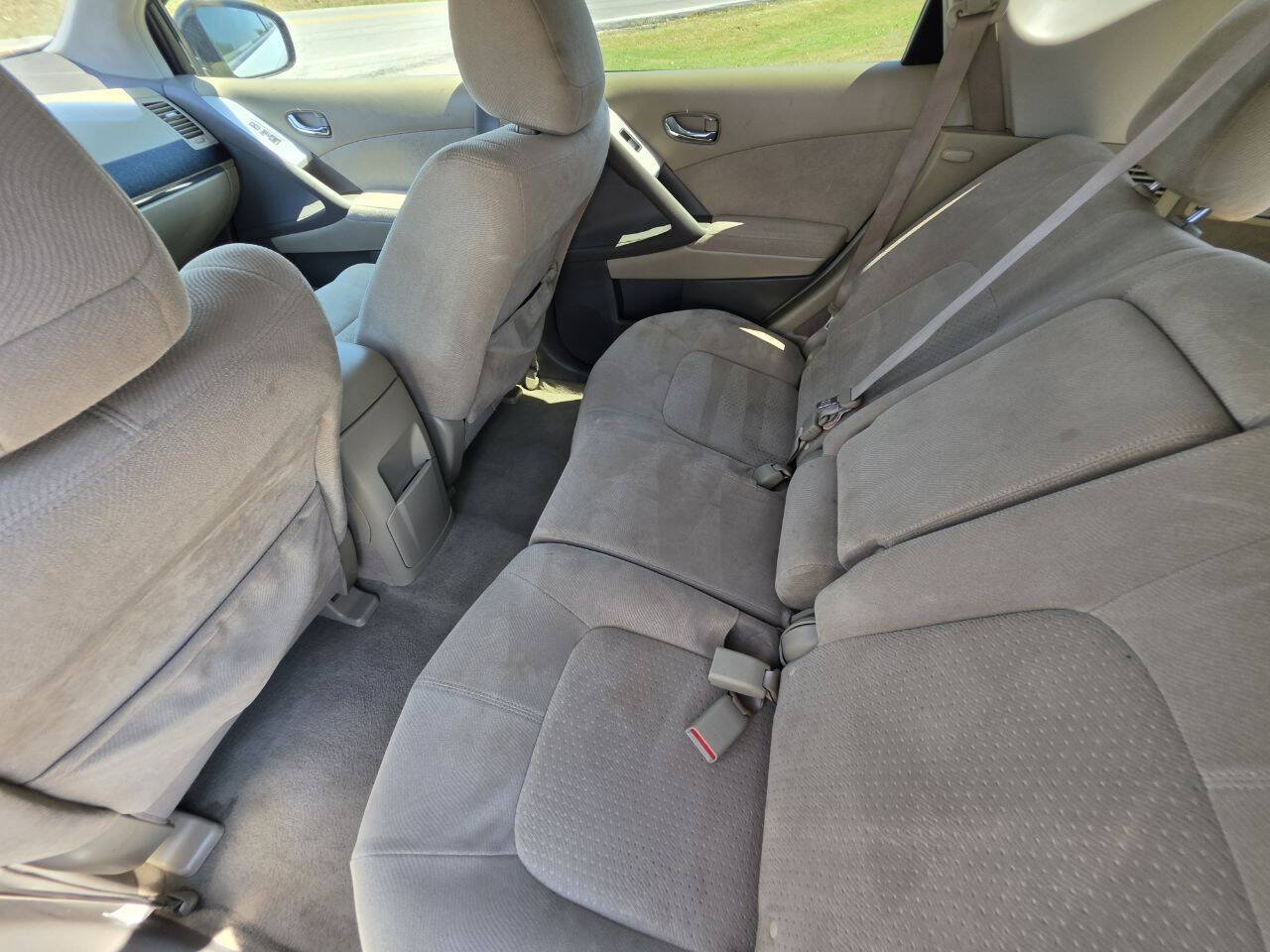 Used 2011 Nissan Murano S FWD image 5