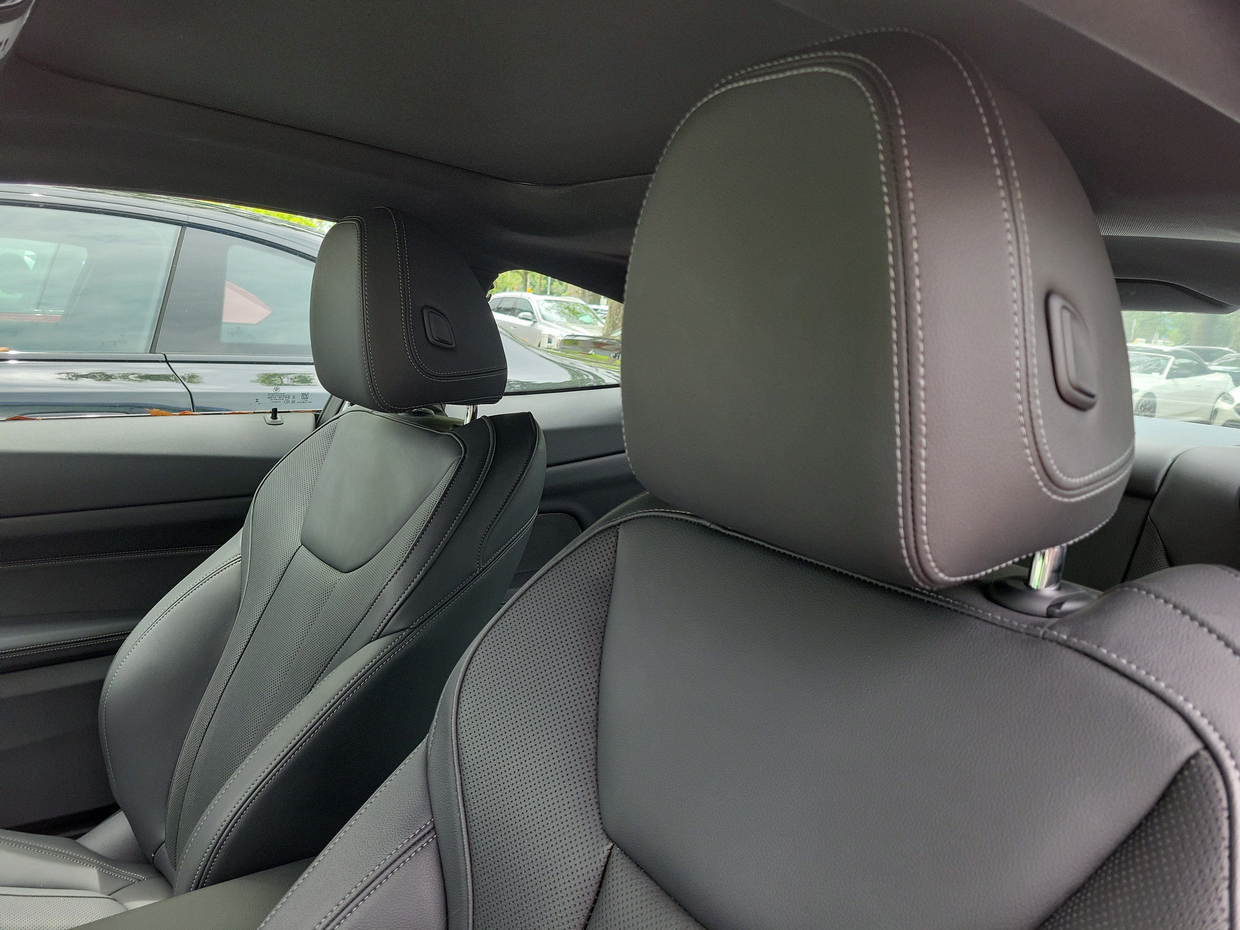 New 2025 BMW 430i Coupe w/ M Sport Package RWD image 8