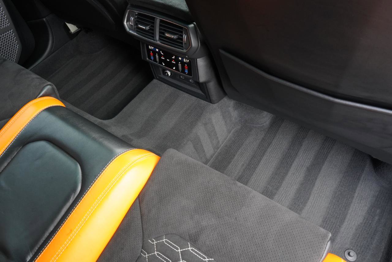 Used 2022 Lamborghini Urus AWD/4WD image 65