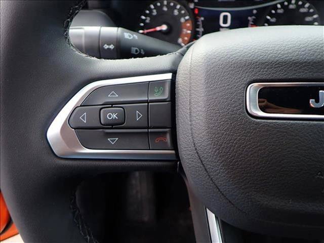 New 2026 Jeep Compass Latitude AWD/4WD image 15
