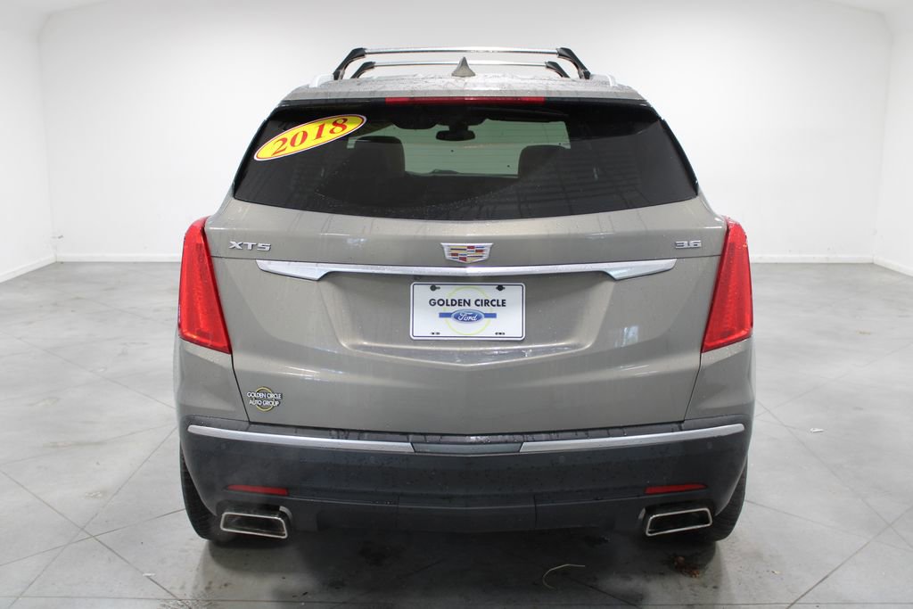 Used 2018 Cadillac XT5 Premium Luxury w/ Driver Assist Package image 8