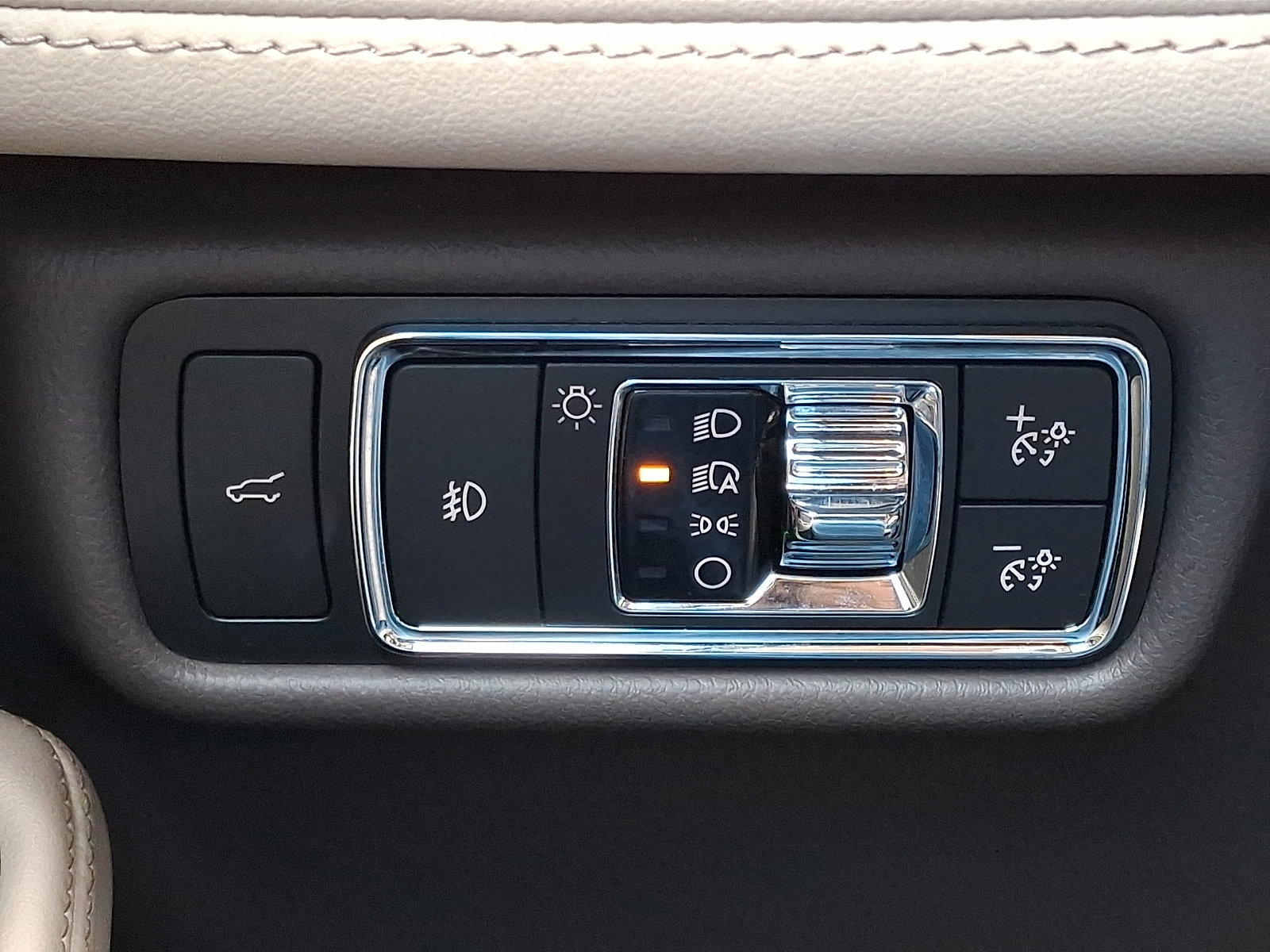 Used 2020 Lincoln Aviator Reserve w/ Elements Package Plus image 27