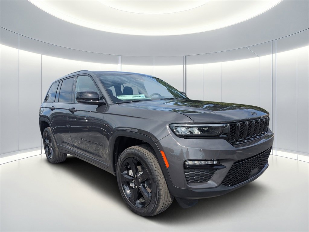 New 2025 Jeep Grand Cherokee Limited w/ Black Appearance Package