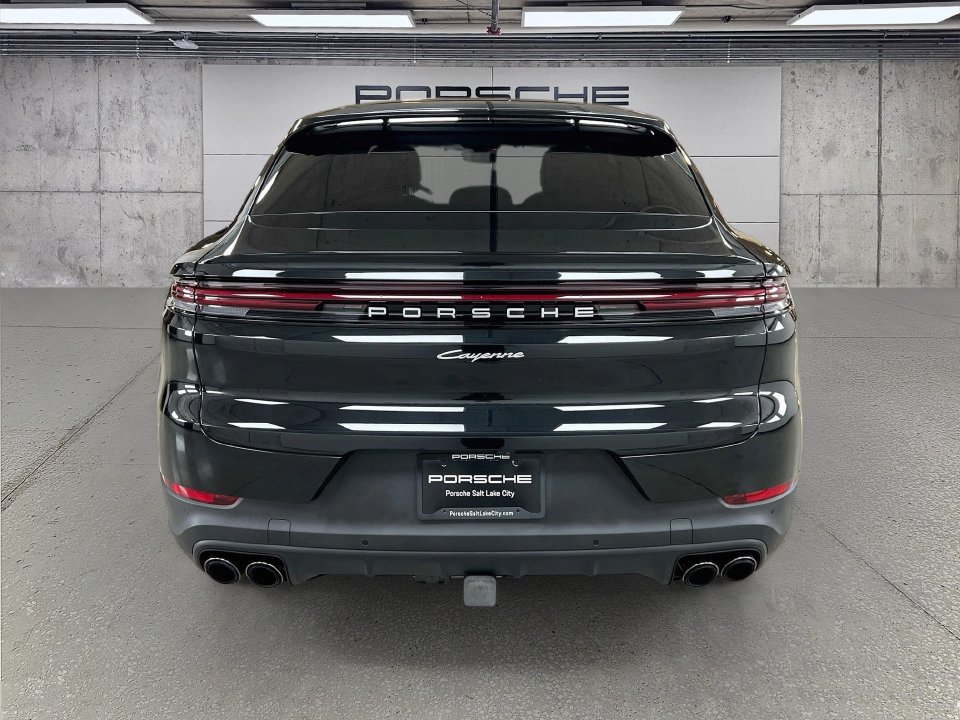 Certified 2026 Porsche Cayenne Coupe AWD/4WD image 10
