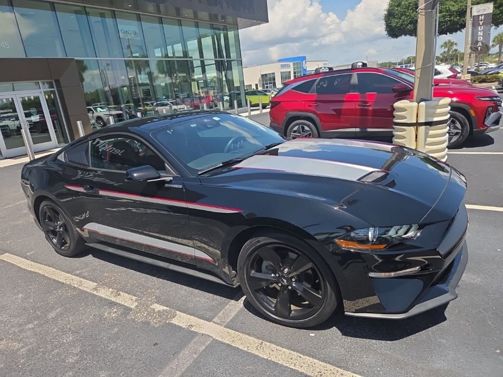 Used 2022 Ford Mustang Coupe w/ Equipment Group 101A RWD image 3