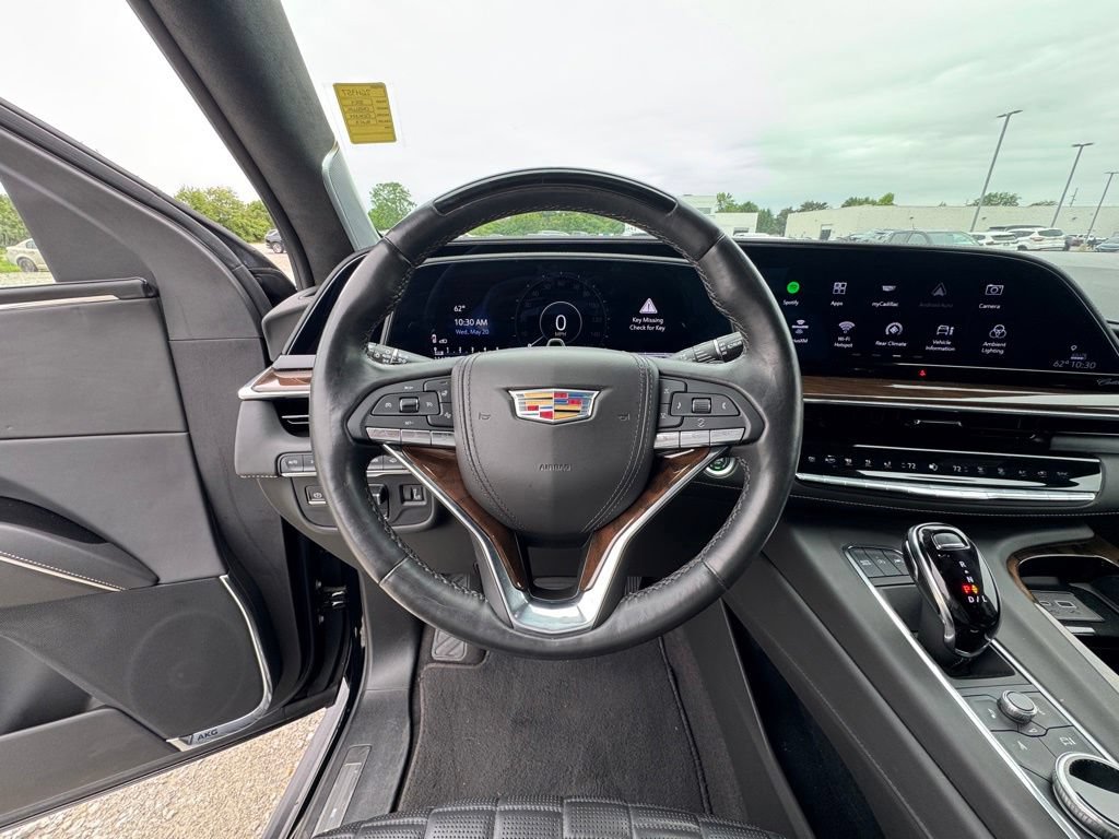 Certified 2024 Cadillac Escalade ESV Premium Luxury Platinum AWD/4WD image 18
