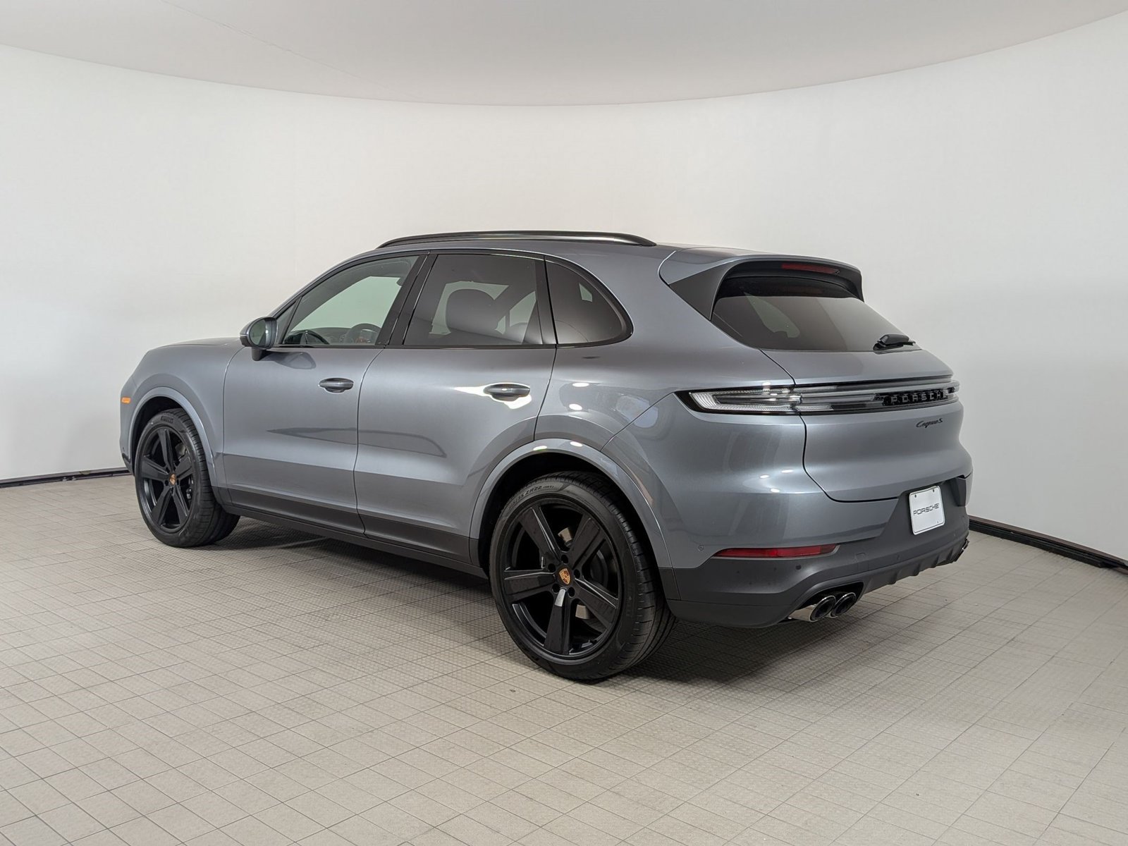 New 2026 Porsche Cayenne S AWD/4WD image 3